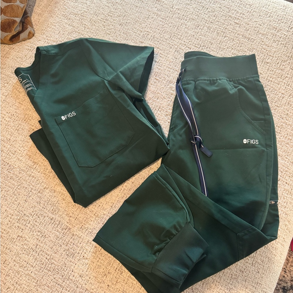 Figs British Racing Green Scrub Set